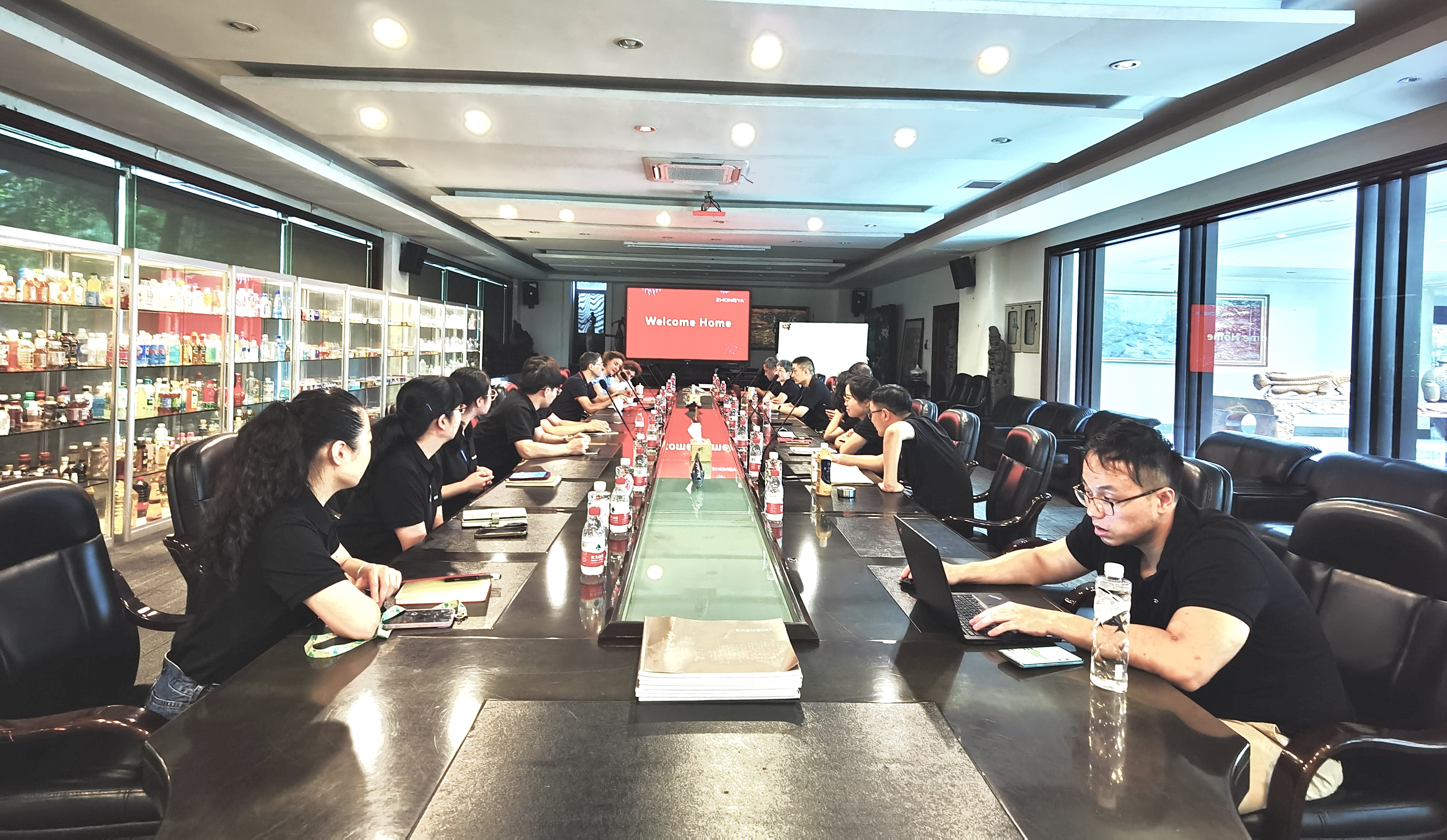 以专业手艺加持营销技巧、以品质服务提升市场影响丨九洲国际欧洲公司团队培训盛大举行_九洲国际